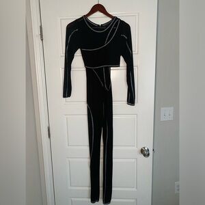 cut out long sleeve black jumpsuit